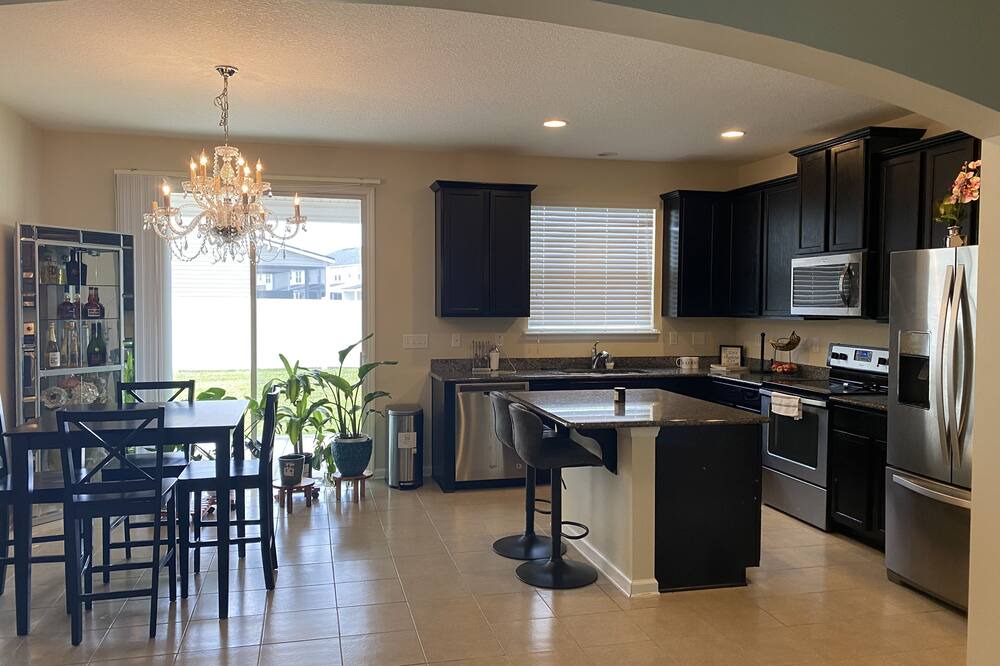Photo of Kitchen in OakLeaf Plantation