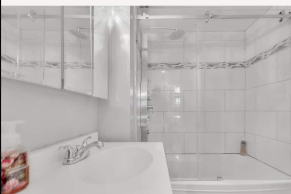 Photo of Bathroom in Brampton