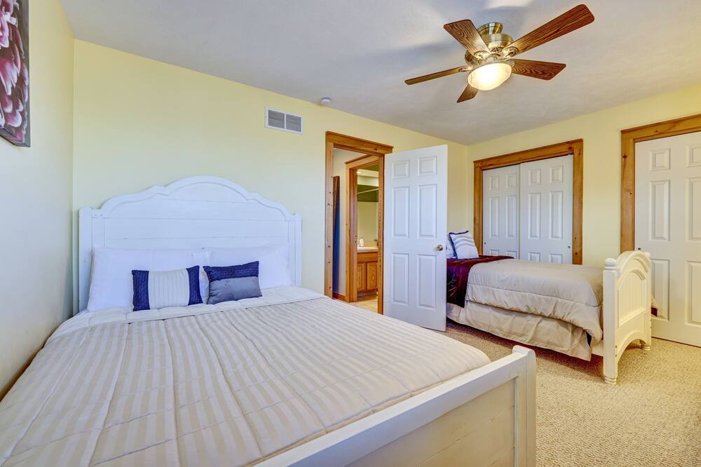 Photo of Bedroom in Tannersville