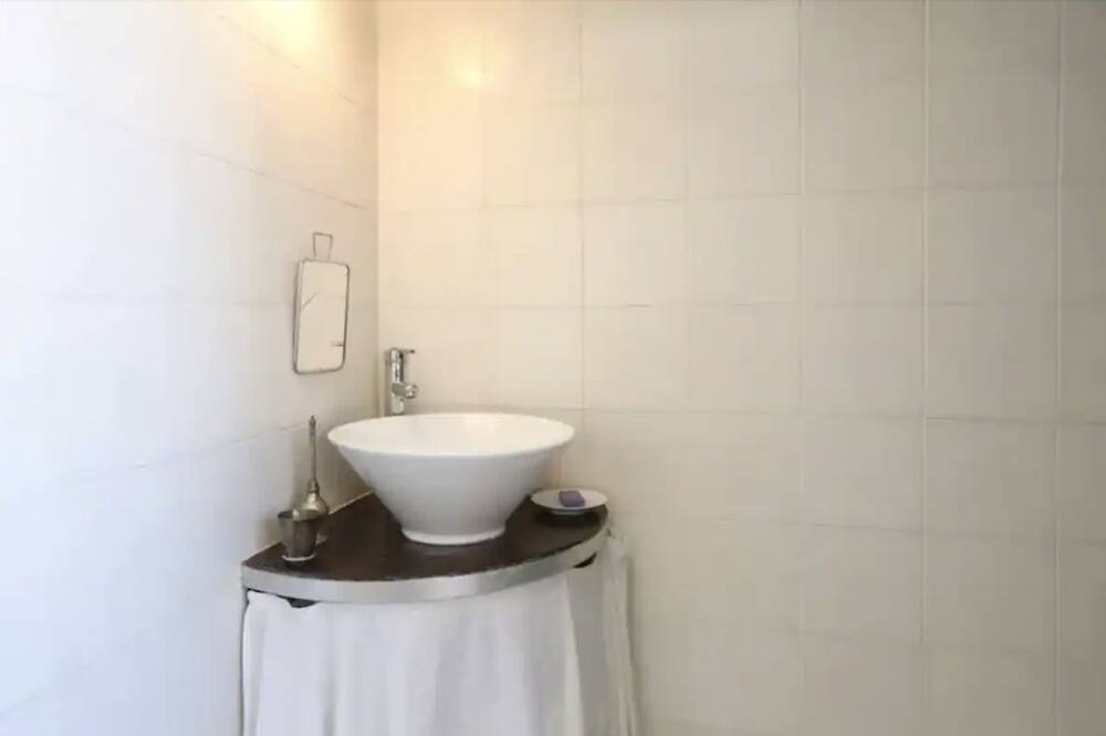 Photo of Bathroom in Le Pre-Saint-Gervais