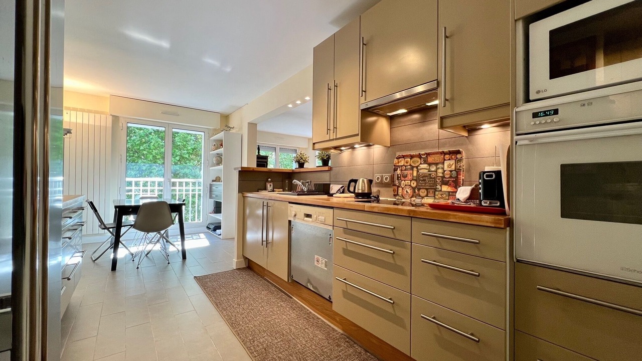 Photo of Kitchen in Hopital Saint-Louis