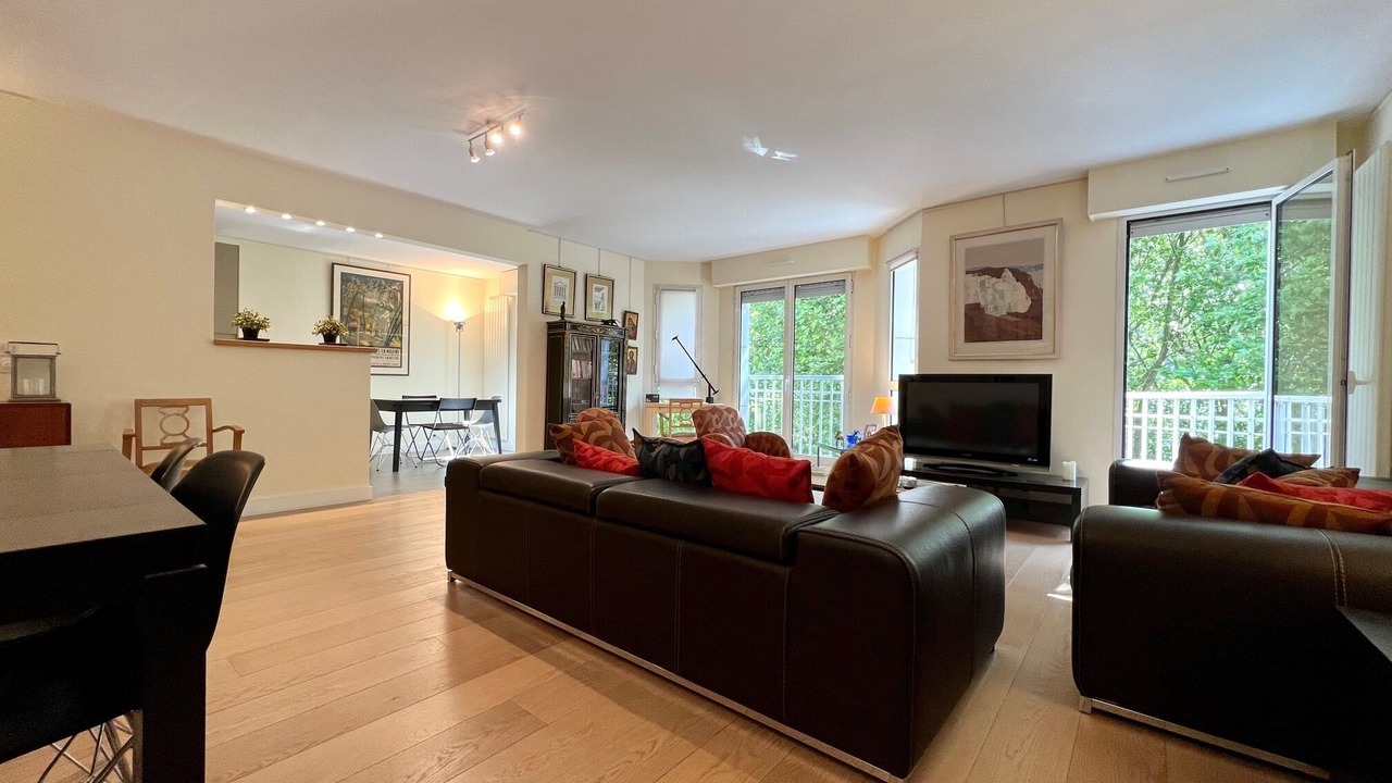 Photo of Livingroom in Hopital Saint-Louis