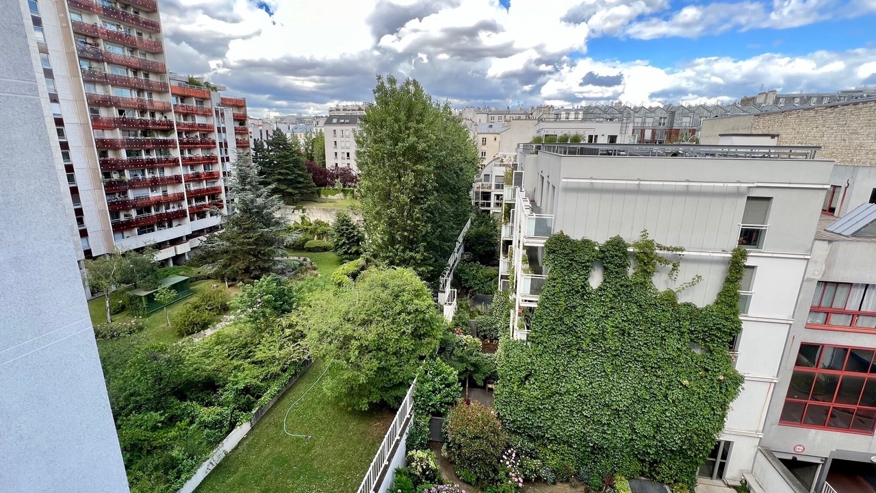 Photo of Outdoor in Hopital Saint-Louis