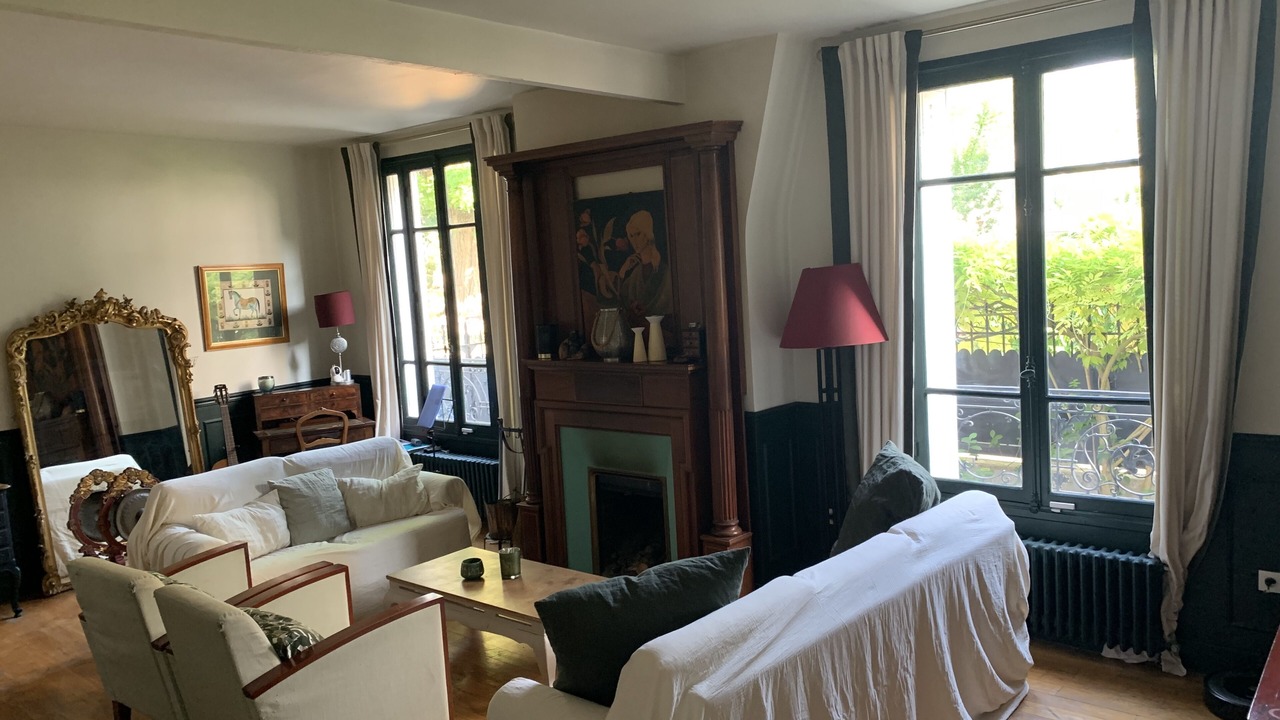 Photo of Livingroom in Issy-les-Moulineaux