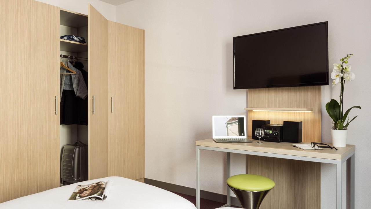 Photo of Bedroom in Malakoff