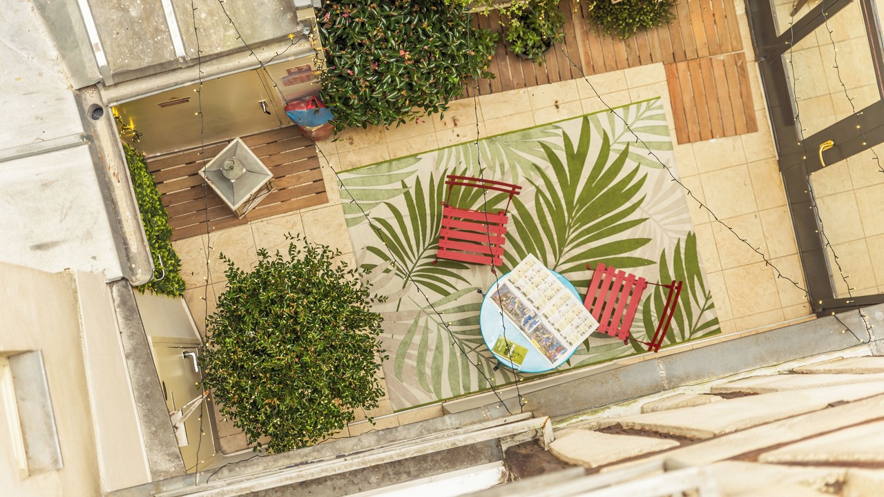 Photo of Patio Balcony in 5th Arrondissement