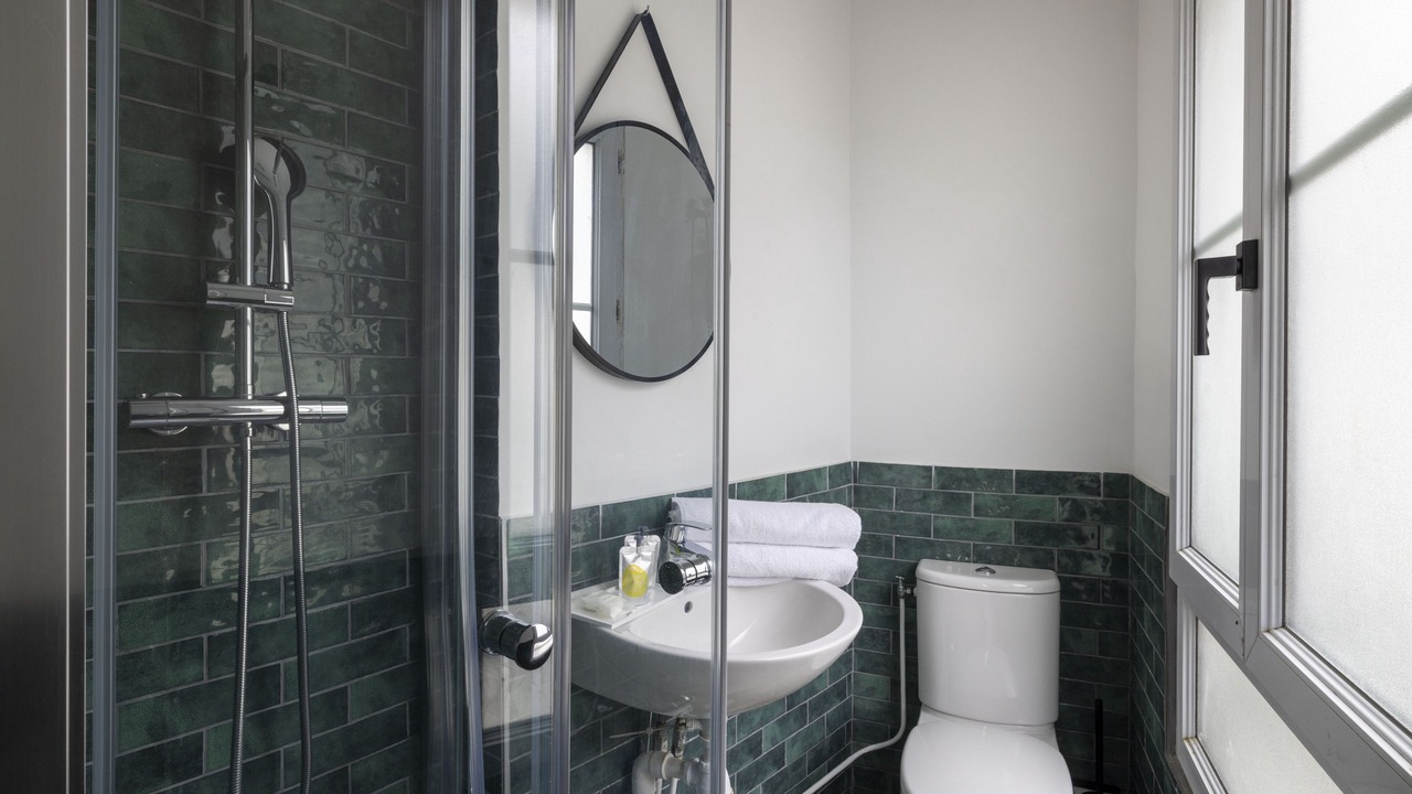 Photo of Bathroom in Montmartre