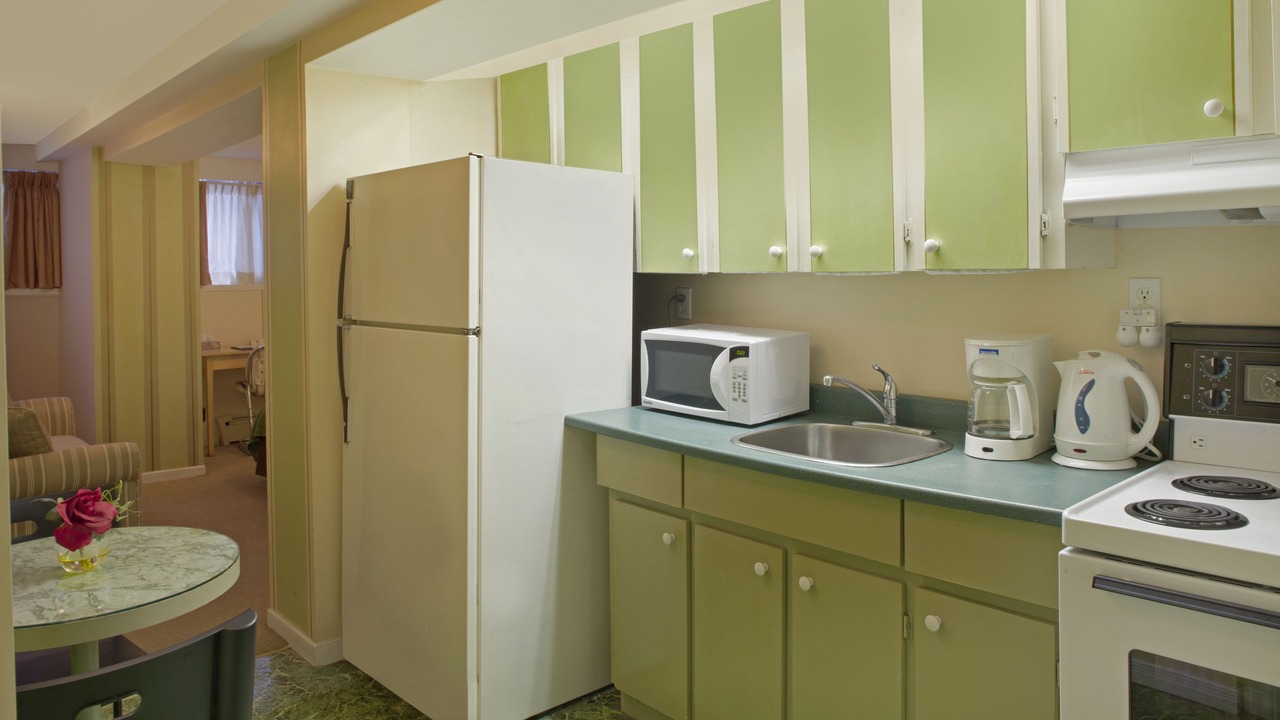 Photo of Kitchen in Church and Wellesley
