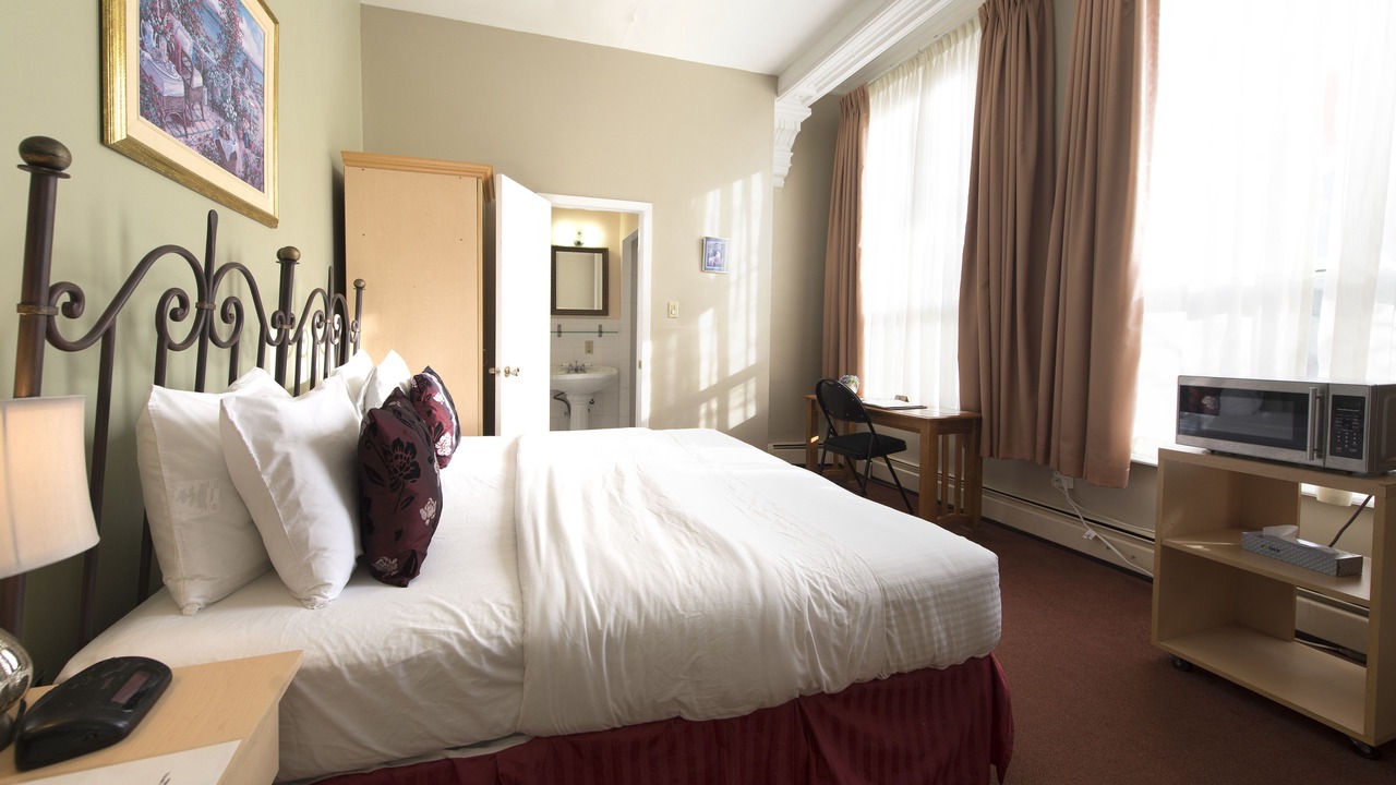 Photo of Bedroom in Church and Wellesley