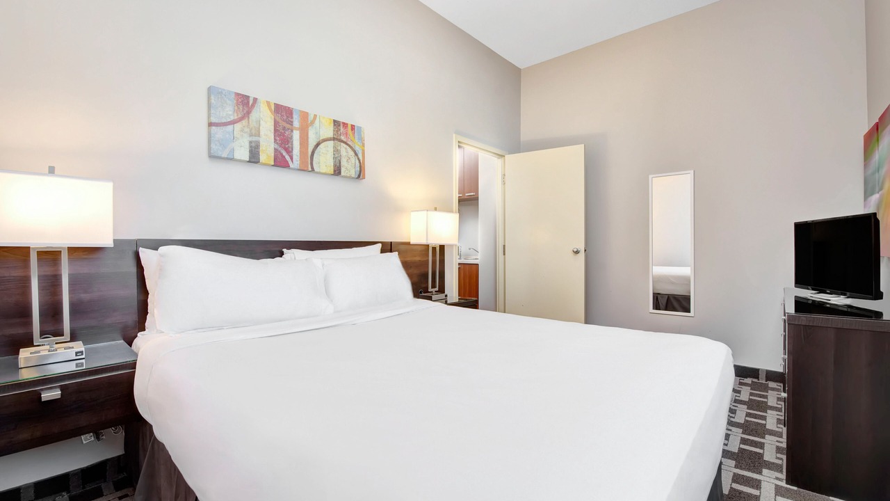 Photo of Bedroom in Willowdale