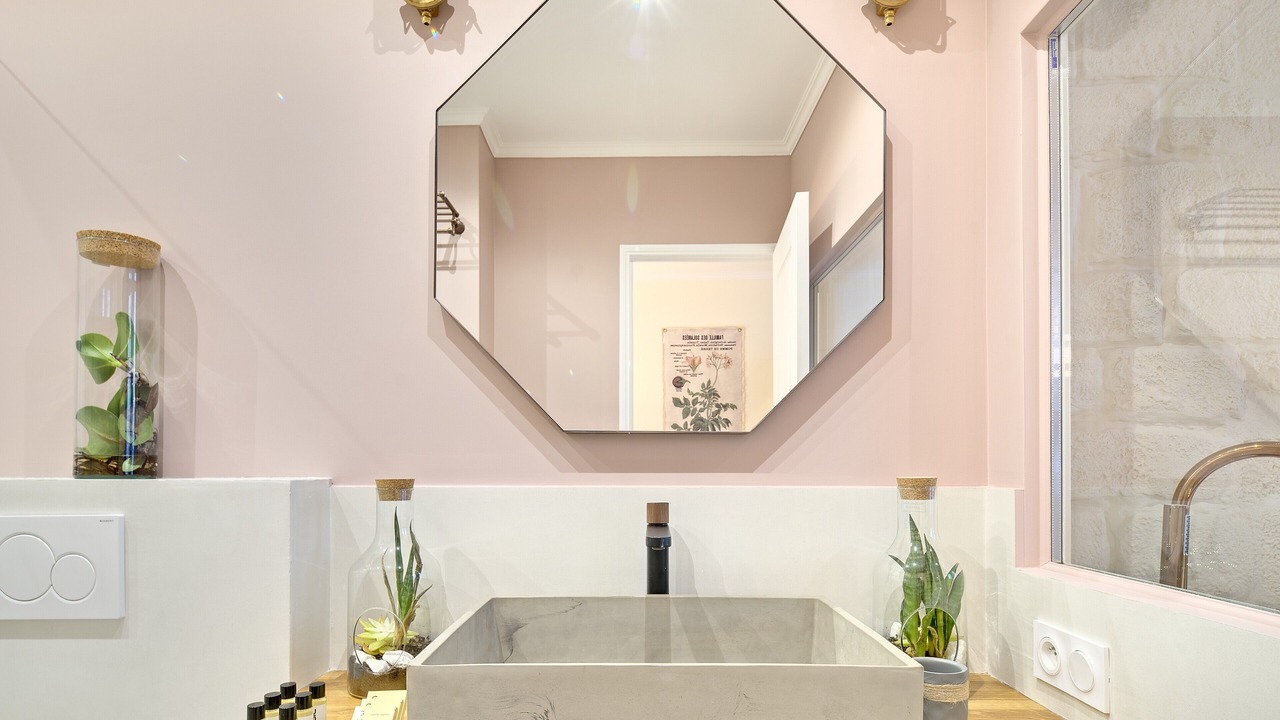 Photo of Bathroom in Latin