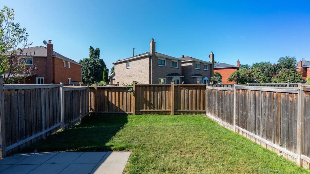 Photo of Outdoor in East Credit