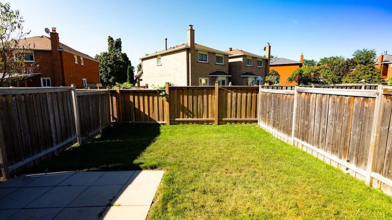Photo of Outdoor in East Credit