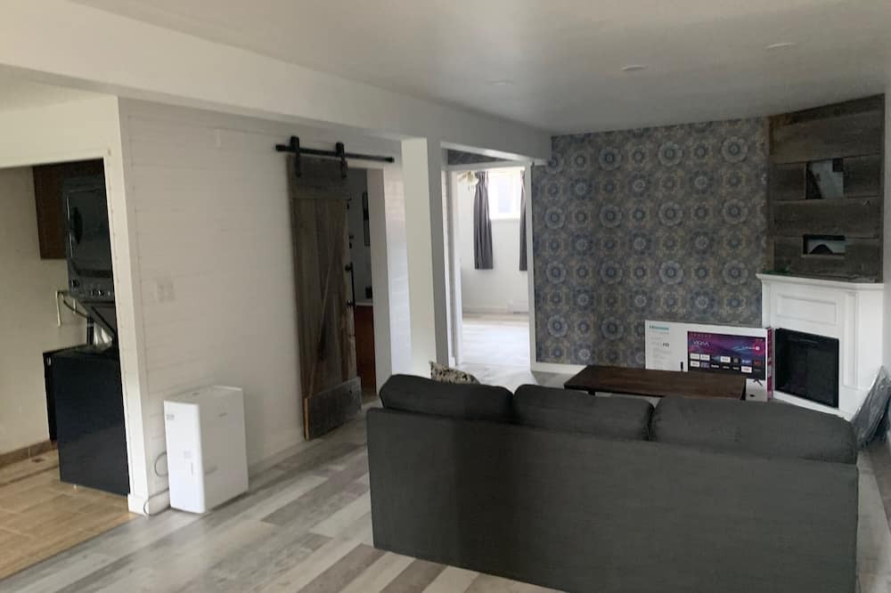 Photo of Livingroom in Collingwood