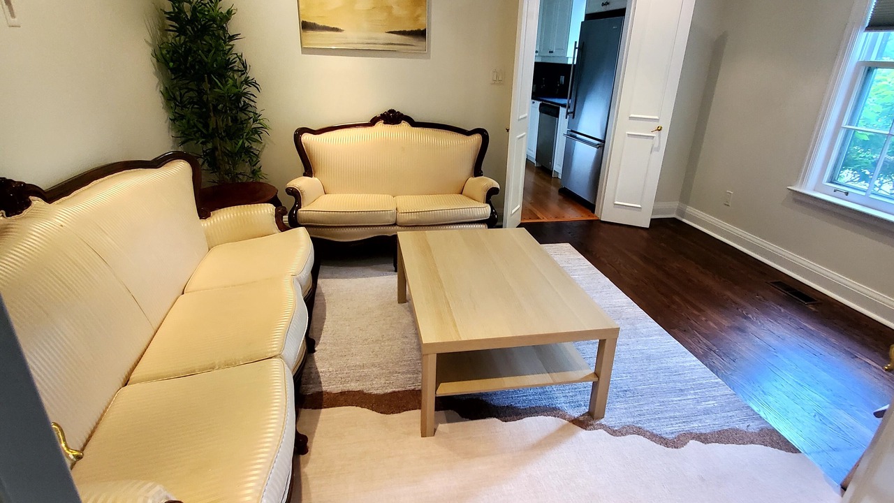 Photo of Livingroom in St. Andrew - Windfields