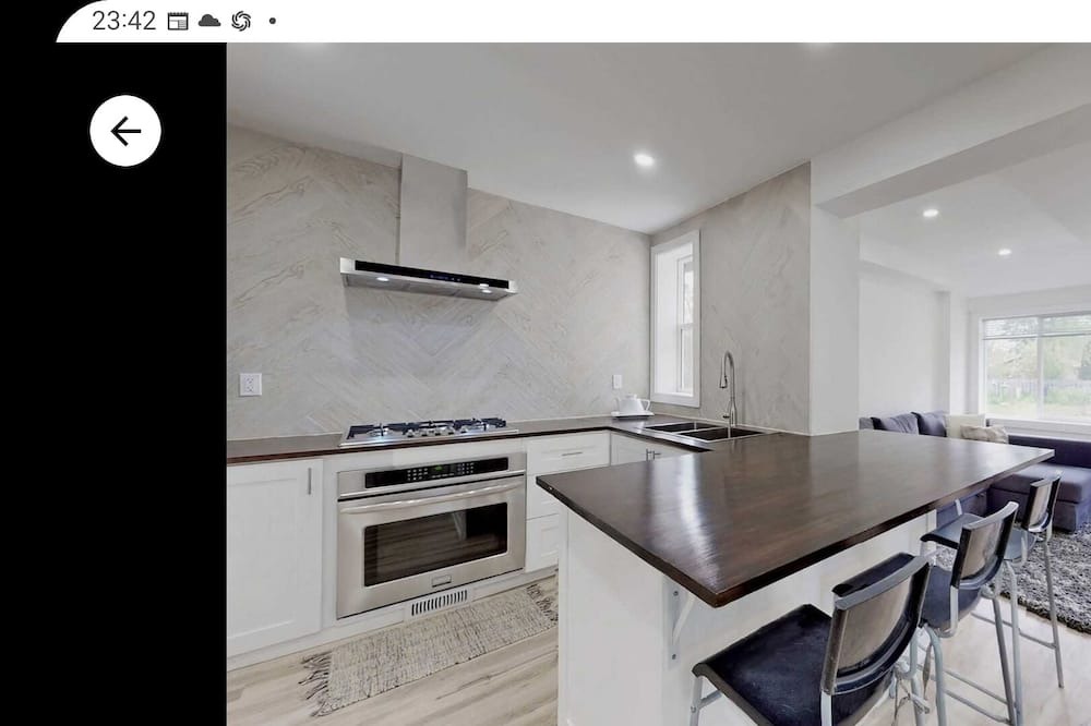 Photo of Kitchen in Innisfil