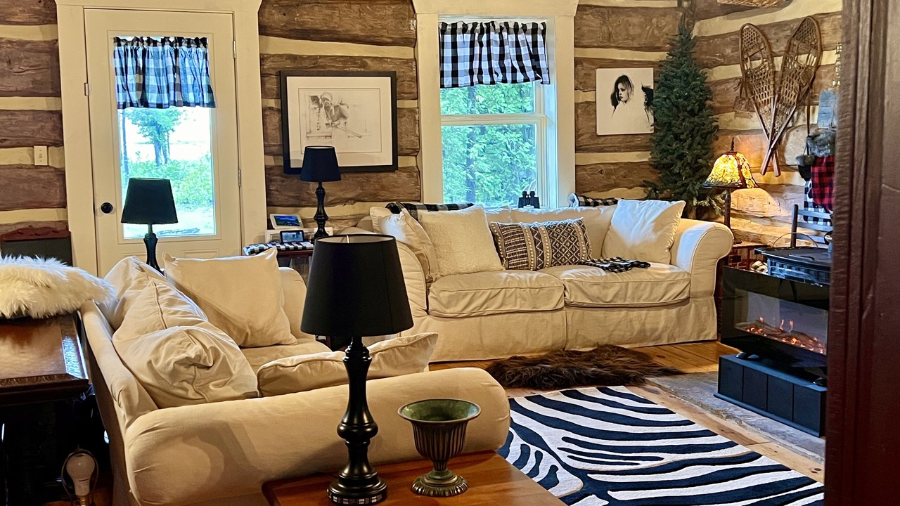 Photo of Livingroom in Northern Bruce Peninsula
