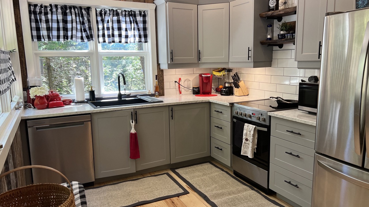 Photo of Kitchen in Northern Bruce Peninsula