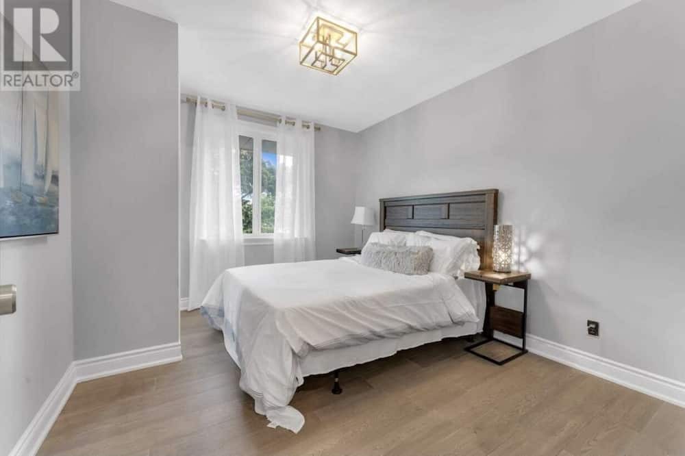 Photo of Bedroom in Eringate