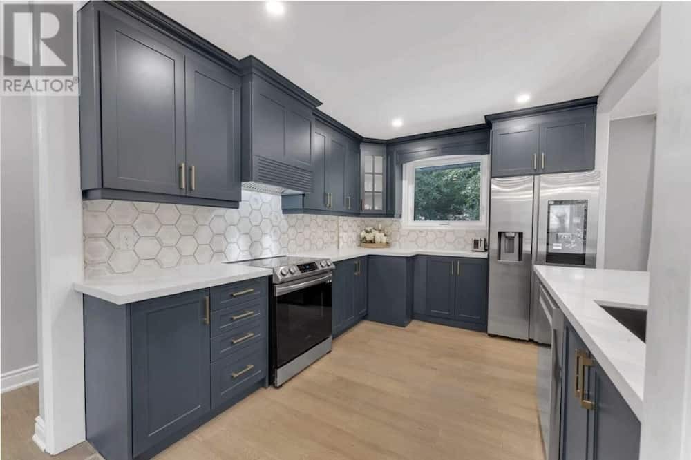 Photo of Kitchen in Eringate