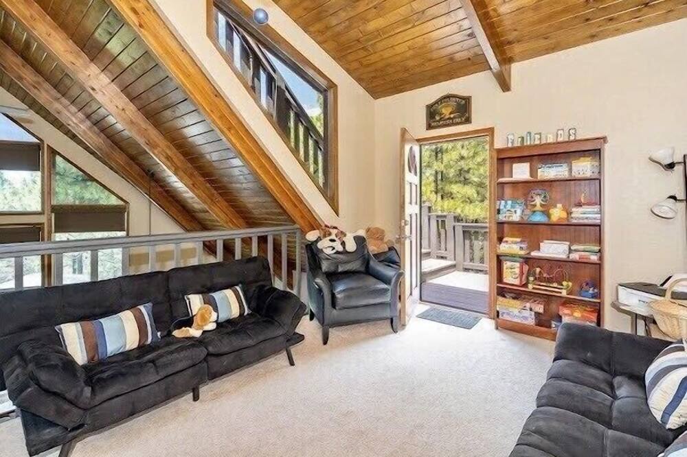 Photo of Livingroom in Munds Park