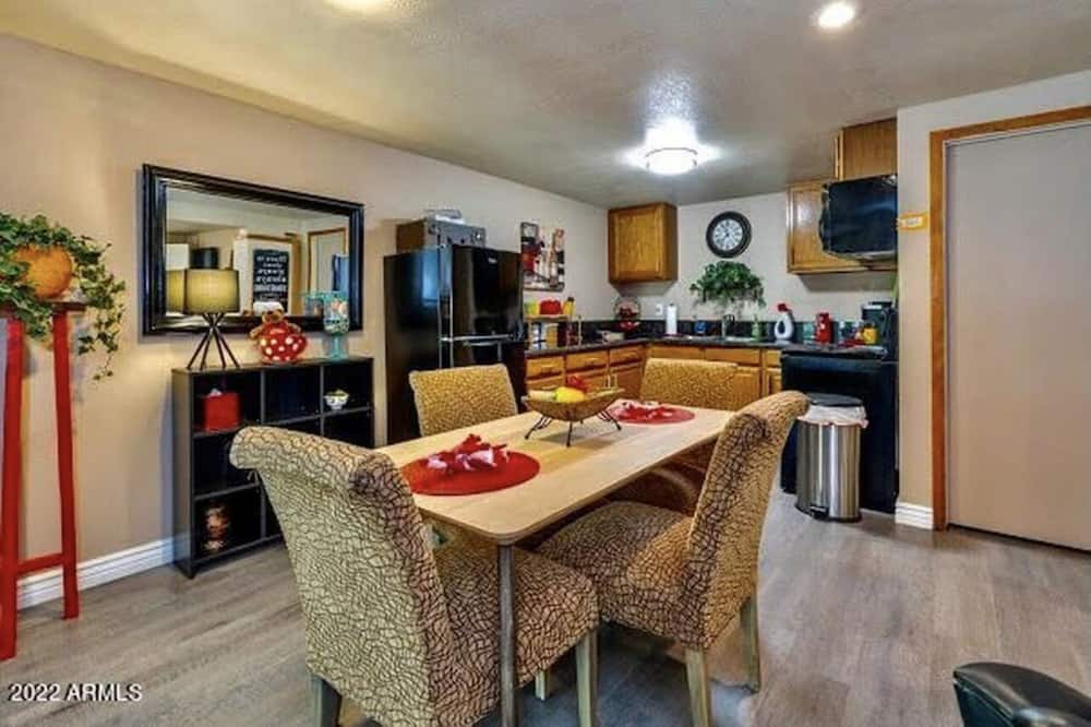 Photo of Kitchen in Munds Park