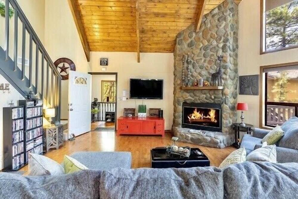 Photo of Livingroom in Munds Park