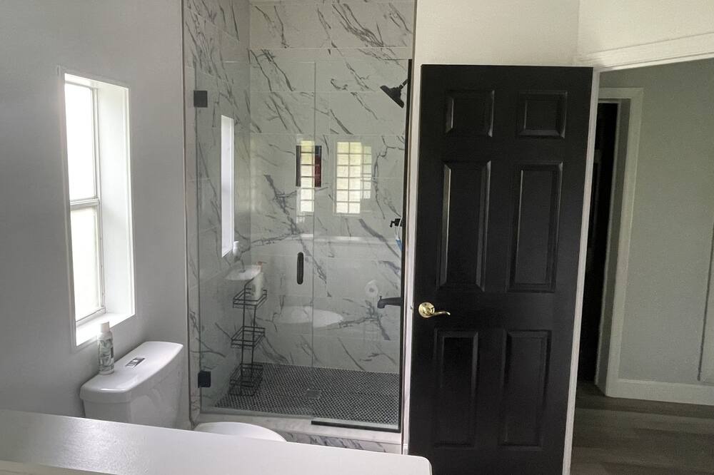 Photo of Bathroom in Buckingham