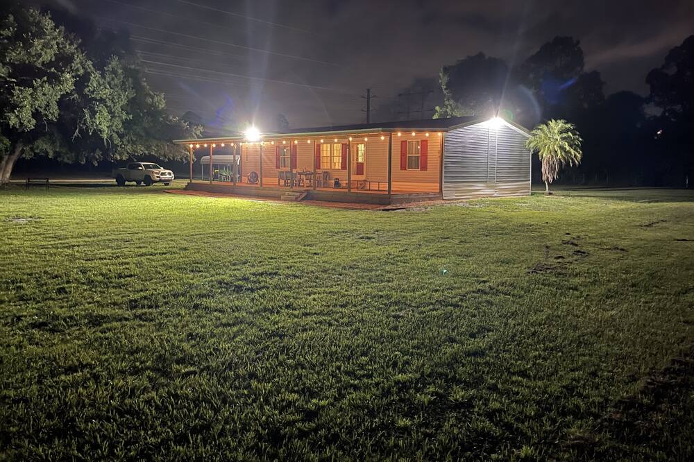 Photo of Outdoor in Buckingham