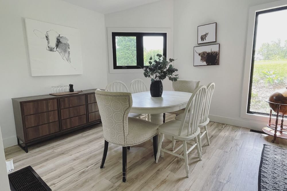Photo of Kitchen in Quinte West