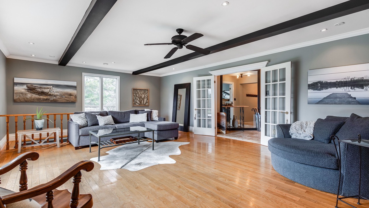 Photo of Livingroom in Milton