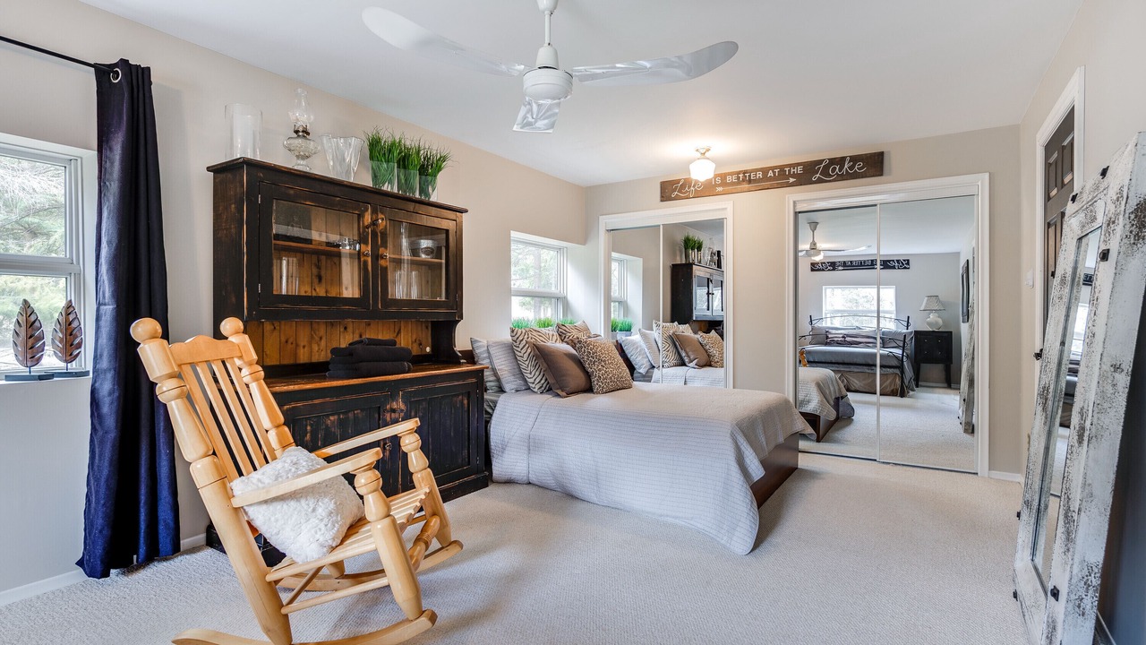 Photo of Livingroom in Milton
