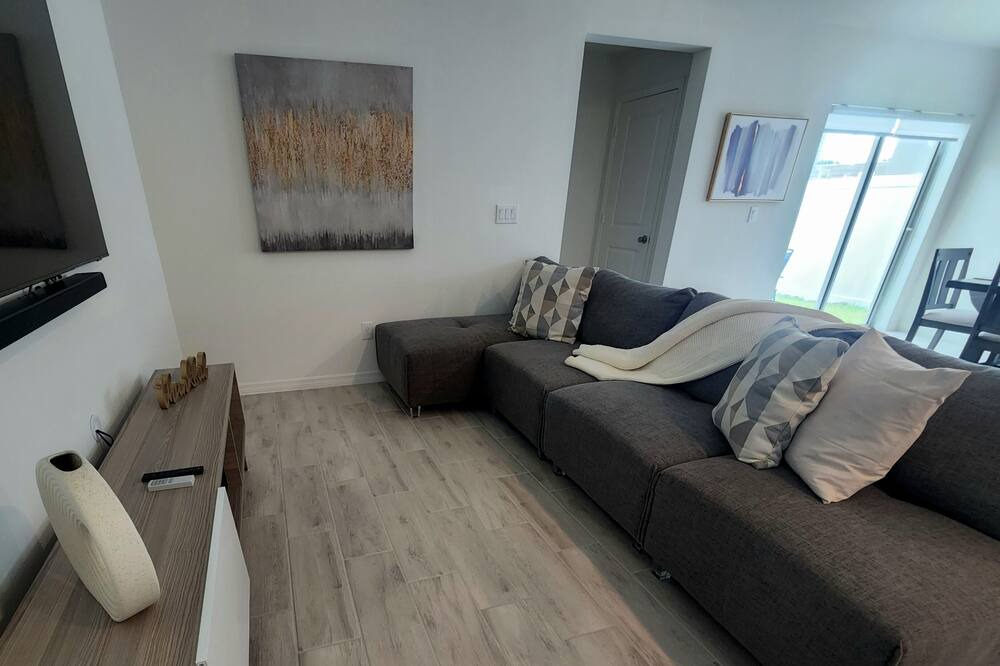 Photo of Livingroom in Wellington