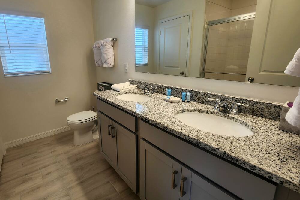 Photo of Bathroom in Wellington