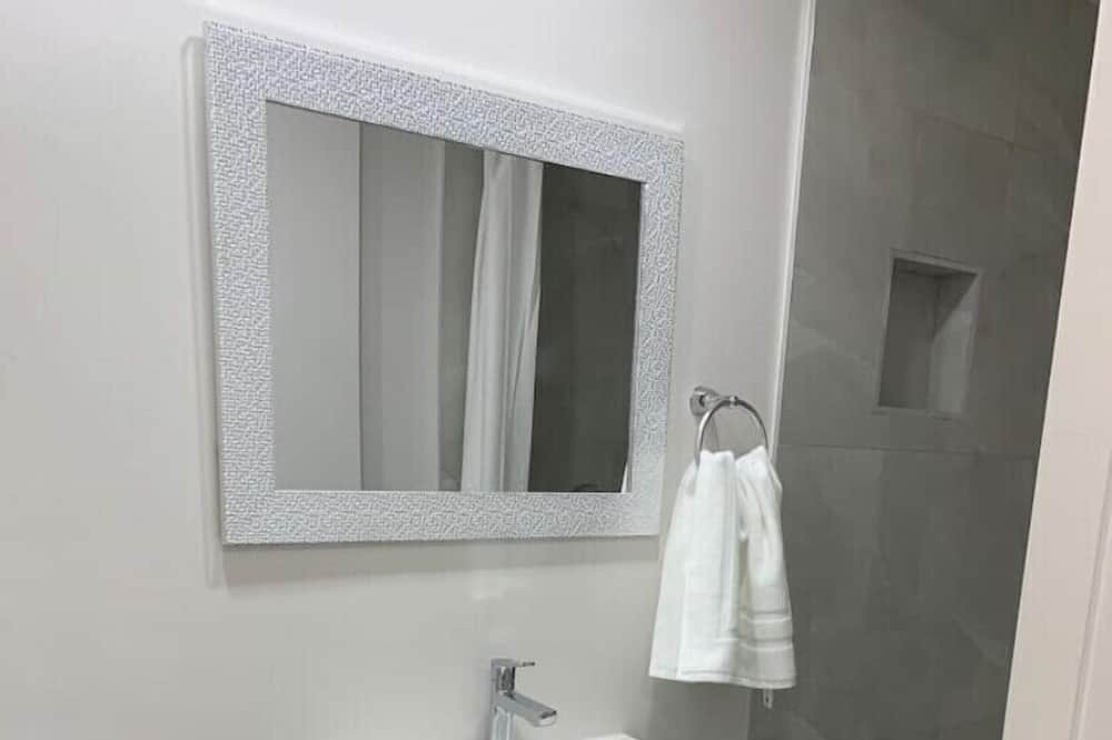 Photo of Bathroom in Caledon