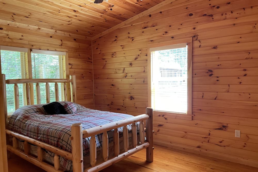 Photo of Bedroom in Woodward