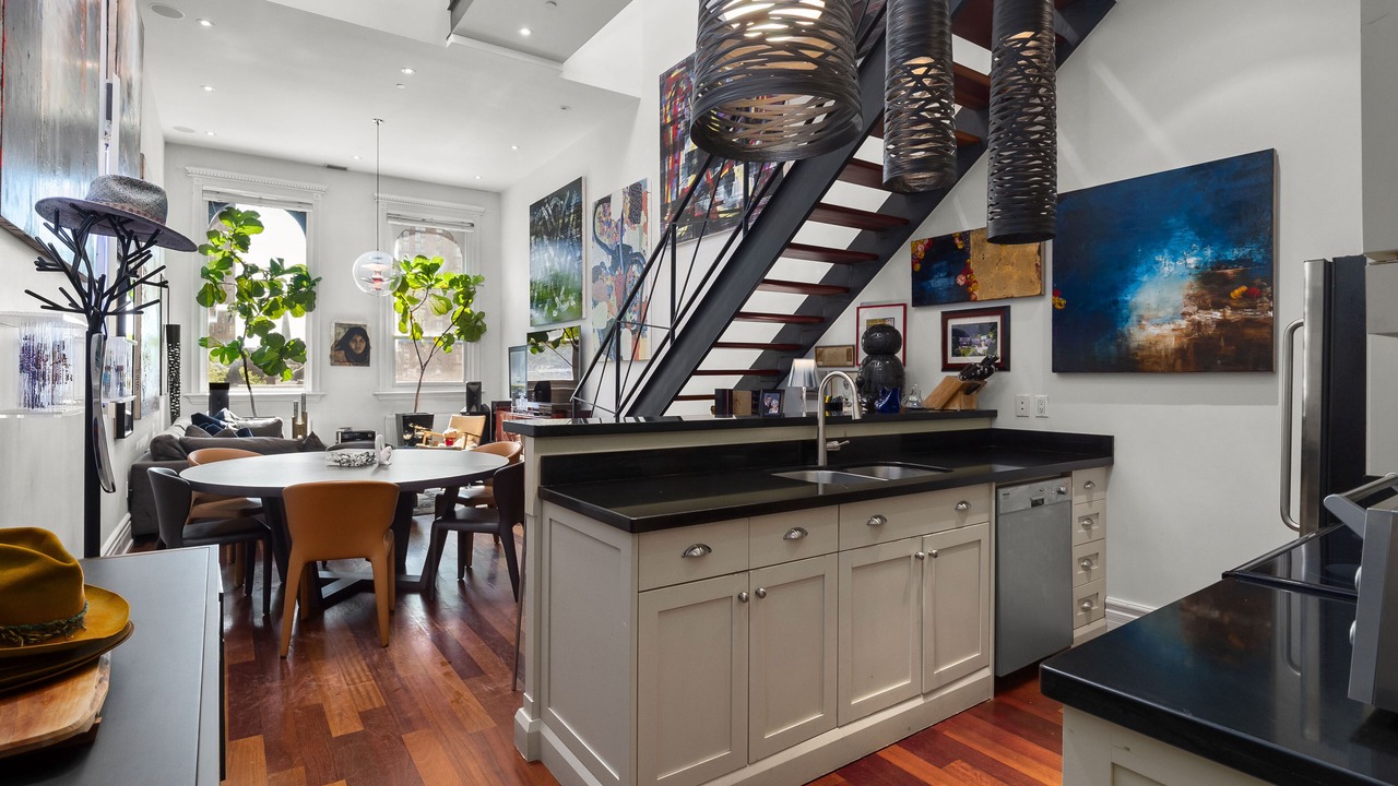 Photo of Kitchen in Church and Wellesley
