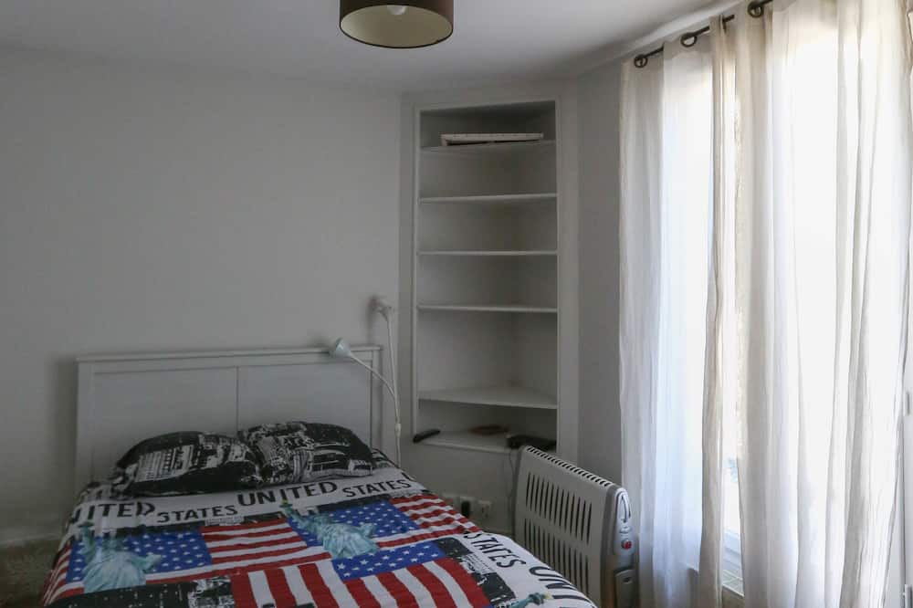 Photo of Bedroom in Vincennes