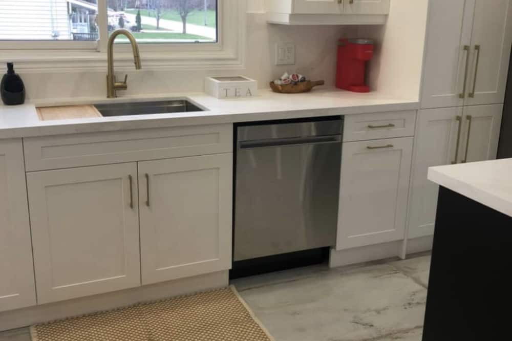 Photo of Kitchen in Owen Sound