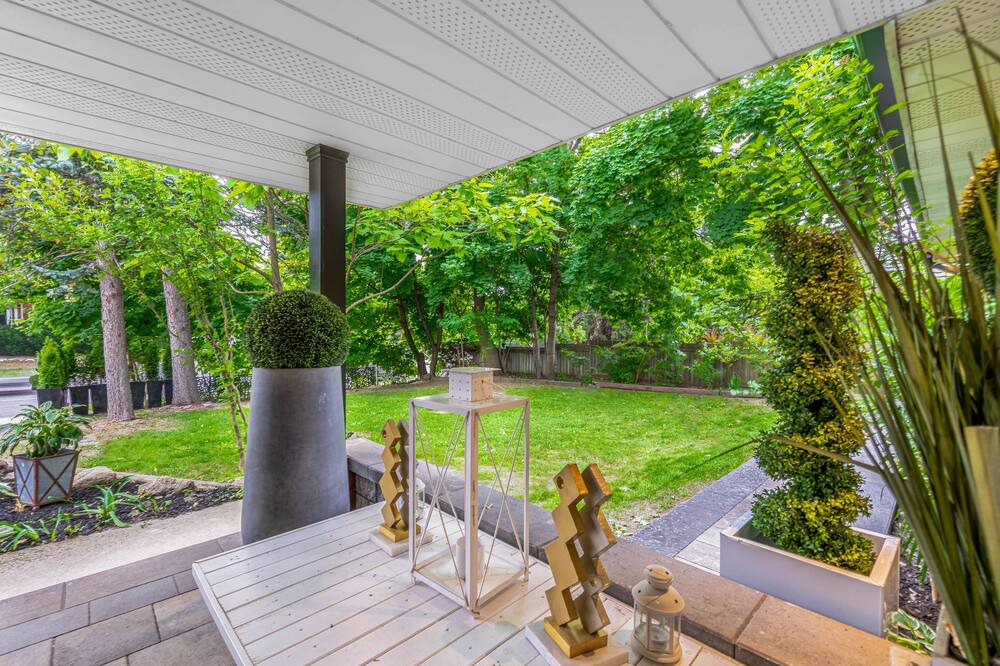 Photo of Patio Balcony in Etobicoke