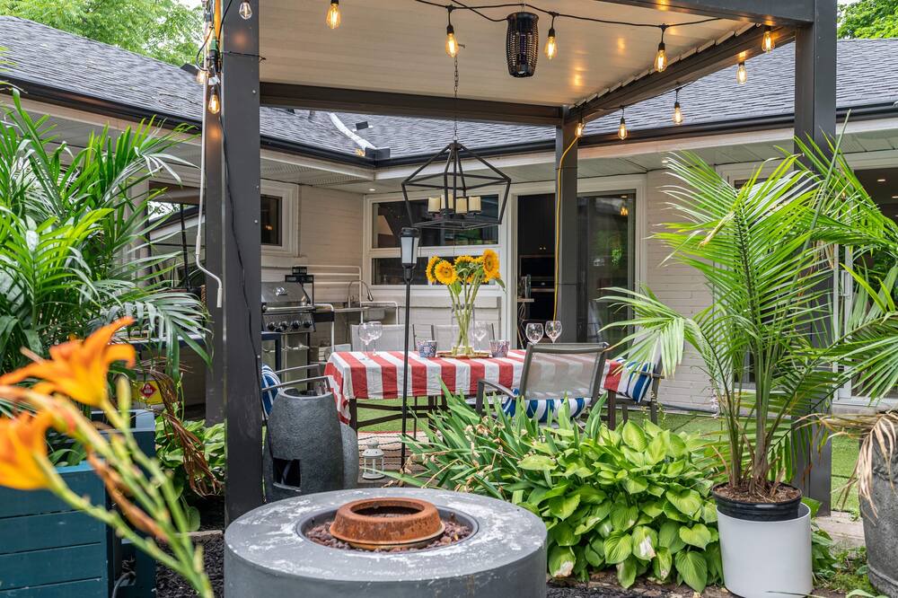 Photo of Patio Balcony in Etobicoke