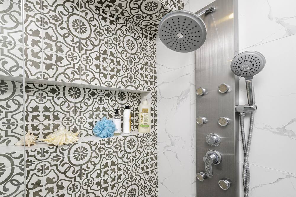 Photo of Bathroom in Etobicoke