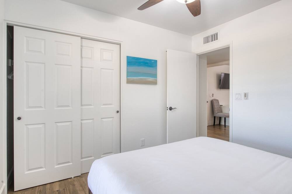 Photo of Bedroom in Glendale