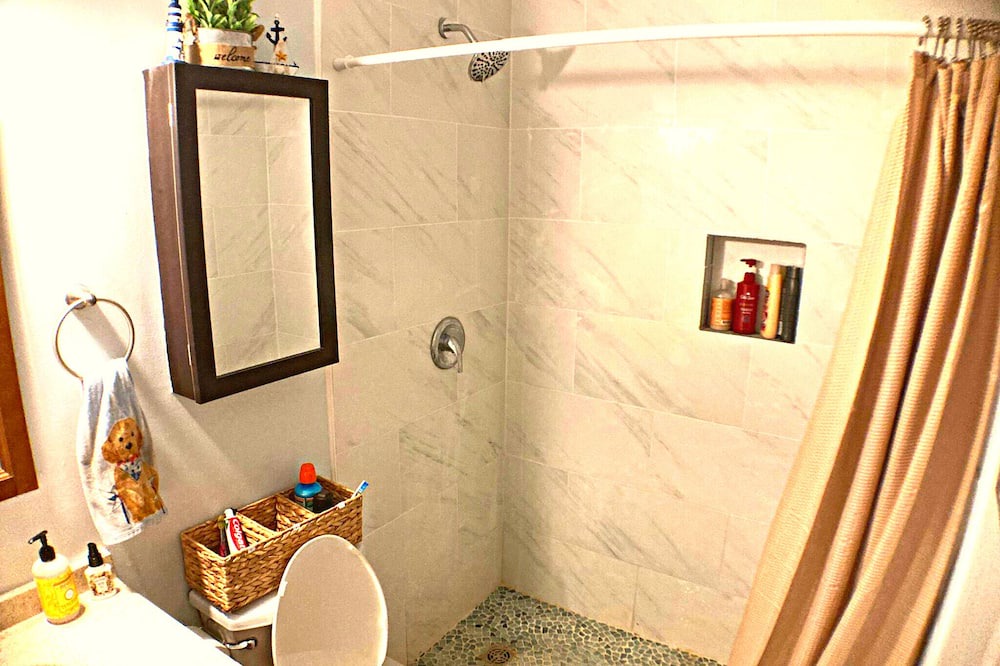 Photo of Bathroom in Boynton Beach