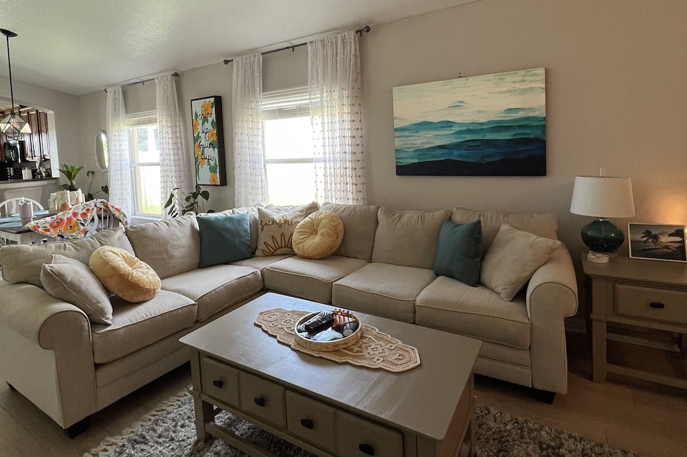 Photo of Livingroom in Sun City Center