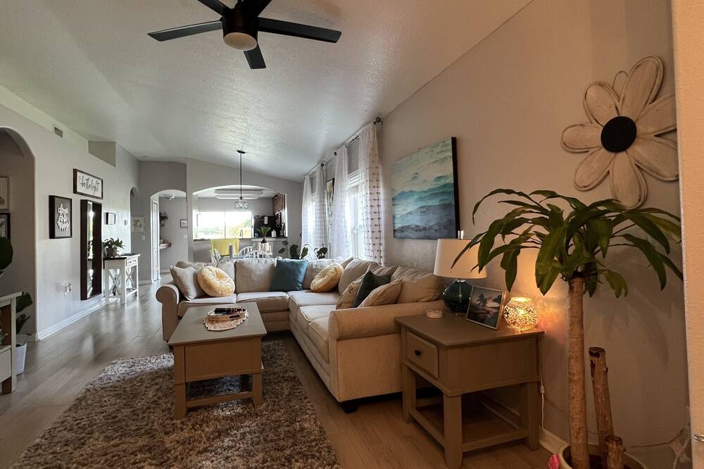 Photo of Bedroom in Sun City Center