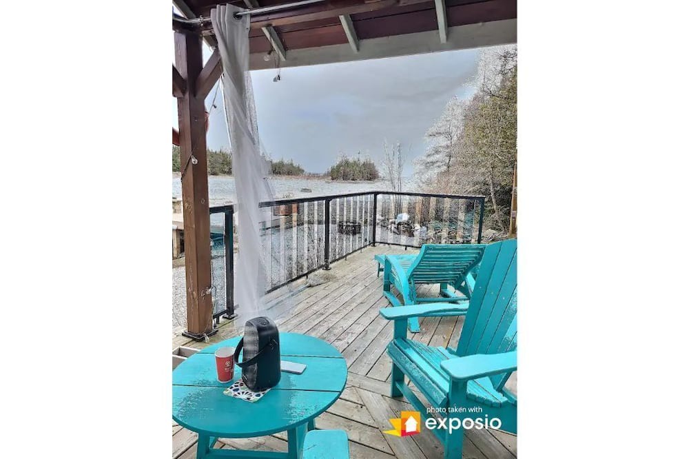 Photo of Patio Balcony in Northern Bruce Peninsula