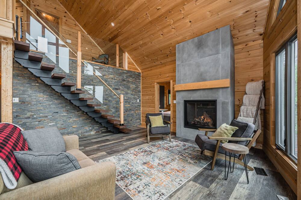 Photo of Bedroom in Northern Bruce Peninsula