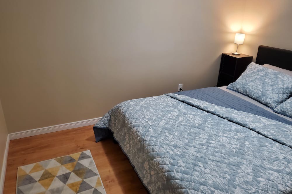 Photo of Bedroom in Oro-Medonte
