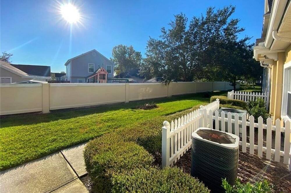 Photo of Outdoor in Venetian Bay Villages